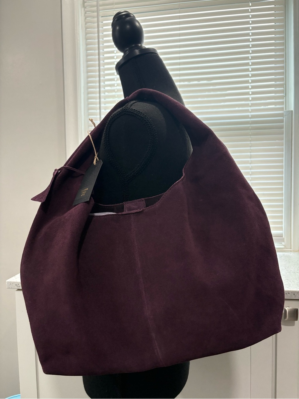 NWT Geniune Leather Suede Slouch Hobo Shoulder Bag in Deep Plum - Picture 2 of 12